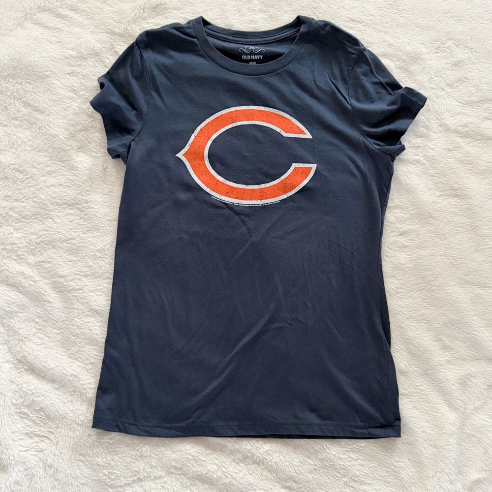 Old Navy Chicago Bears Women’s Logo Graphic Tee Navy Blue Orange Size Medium
